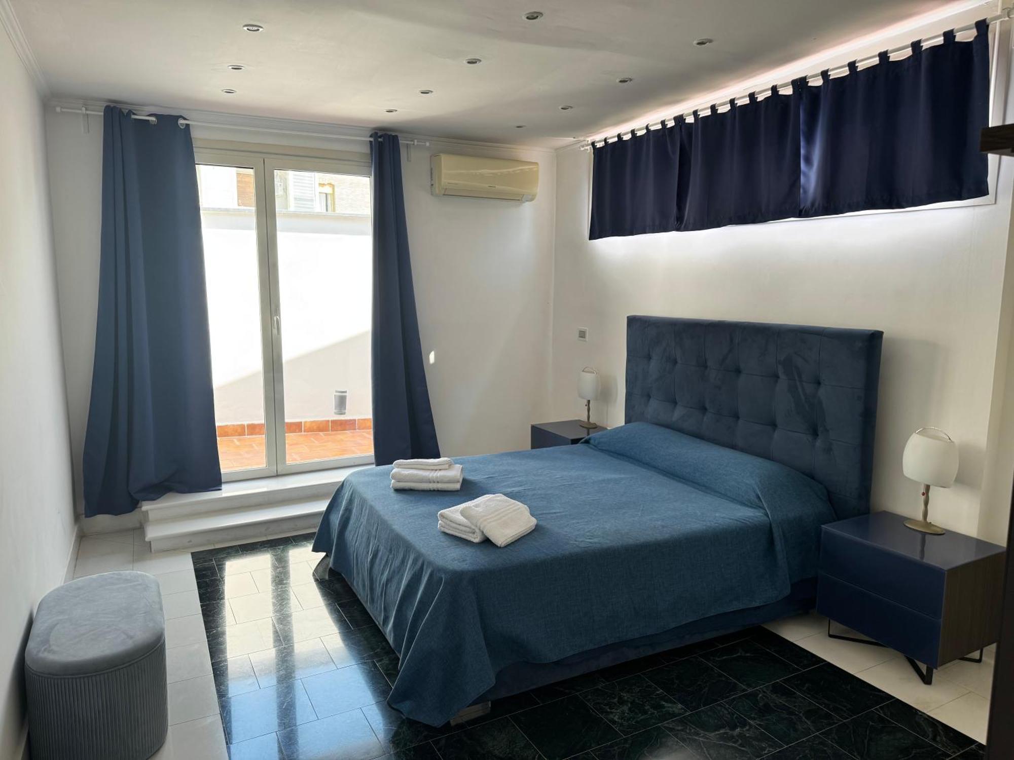 Amazing And Penthouse With Terraces In The Heart Of *